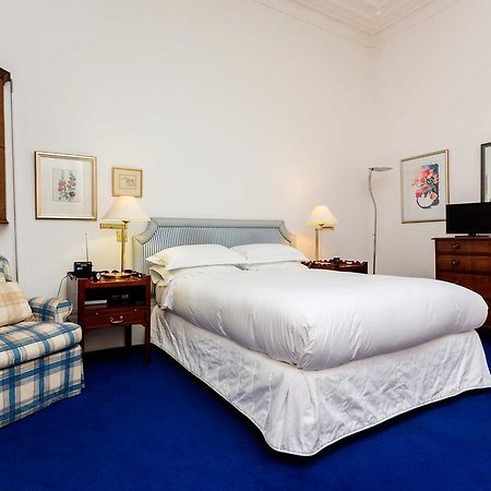 Veeve - Queen'S Gardens Flat Londres Habitación foto